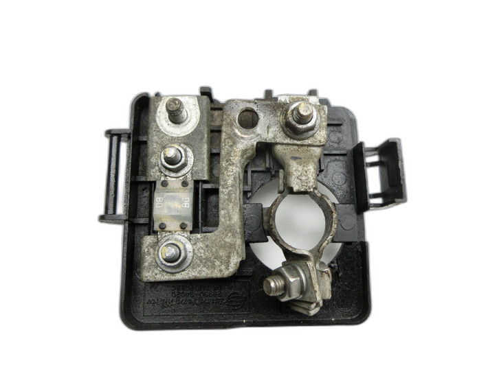 SSangyong Korando CK 10-13  Polklemme Minus Klemme Stützpunkt für Batterie  - Bild 1