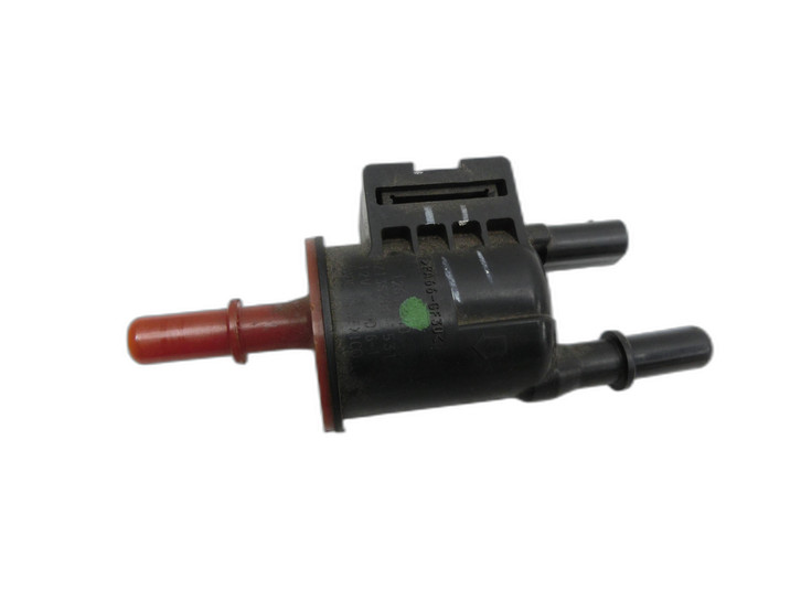 Opel Astra K 19-21 1,2T 96KW Tankentlüftungsventil Magnetventil Ventil Opel Astra K 19-21 26.01.2021 H139220-7531... Bild 1