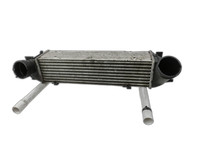 BMW X1 E84 LCI 12-15 2,0d 160KW Ladeluftkühler Kühler BMW X1 E84 LCI 12-15 29.10.2012 7800682 17517800682 7379191... Vorschau 1