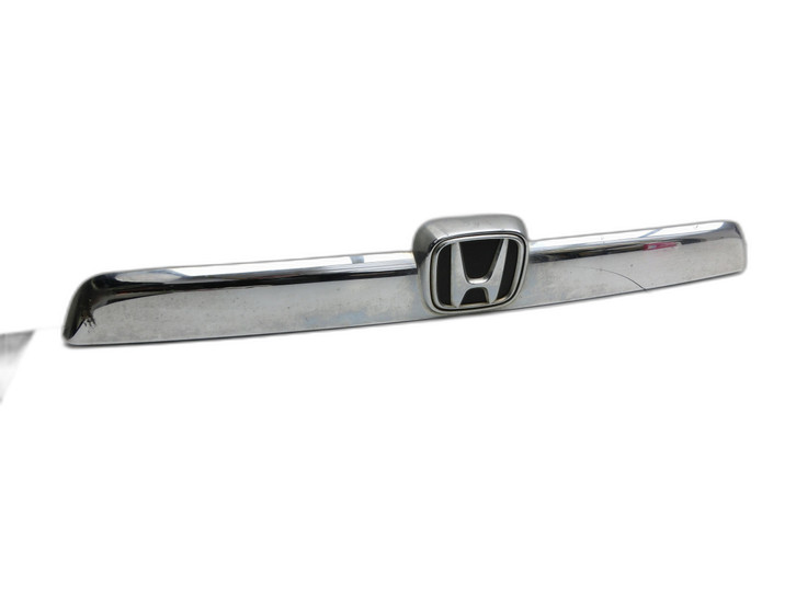 Honda CR-V CRV III RE 06-09 Griffleiste Griff aussen für Heckklappe NH7 Honda CR-V CRV III RE 06-09 31.03.2009 gebraucht Bild 1