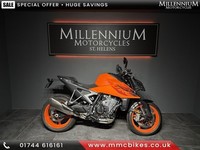 KTM 990 DUKE HIGH PERFORMANCE SUPER NAKED MOTORCYCLE