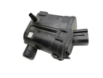 KIA Stonic YB 17-20 Wischwasserpumpe Waschwasserpumpe Vorne KIA Stonic YB 17-20 09.12.2019 985102J500 gebraucht Vorschau 1