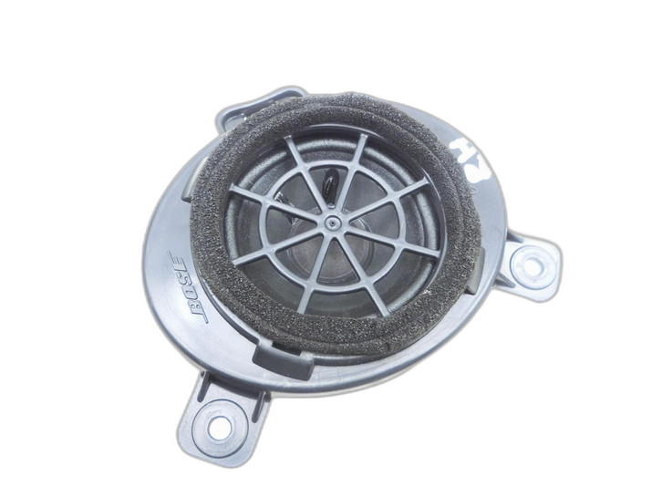 Audi Q7 4L 09-12 Lautsprecher Rechts Hinten Orig. Bose Audi Q7 4L 09-12 15.09.2011 4F0035415B 494271 gebraucht Bild 1