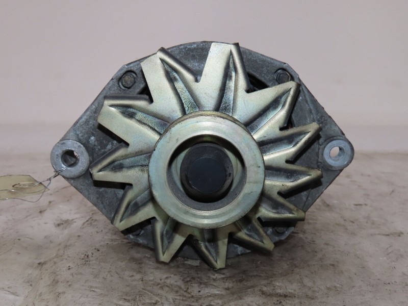 Alternateur Renault Clio I (B/C57_, 5/357_) 7700811462 205922
