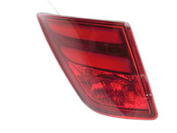Peugeot 308 II 17-21 Lim Rückleuchte Heckleuchte Klappe Rechts Peugeot 308 II 17-21 06.04.2021 9677818280 81260201... Vorschau 1