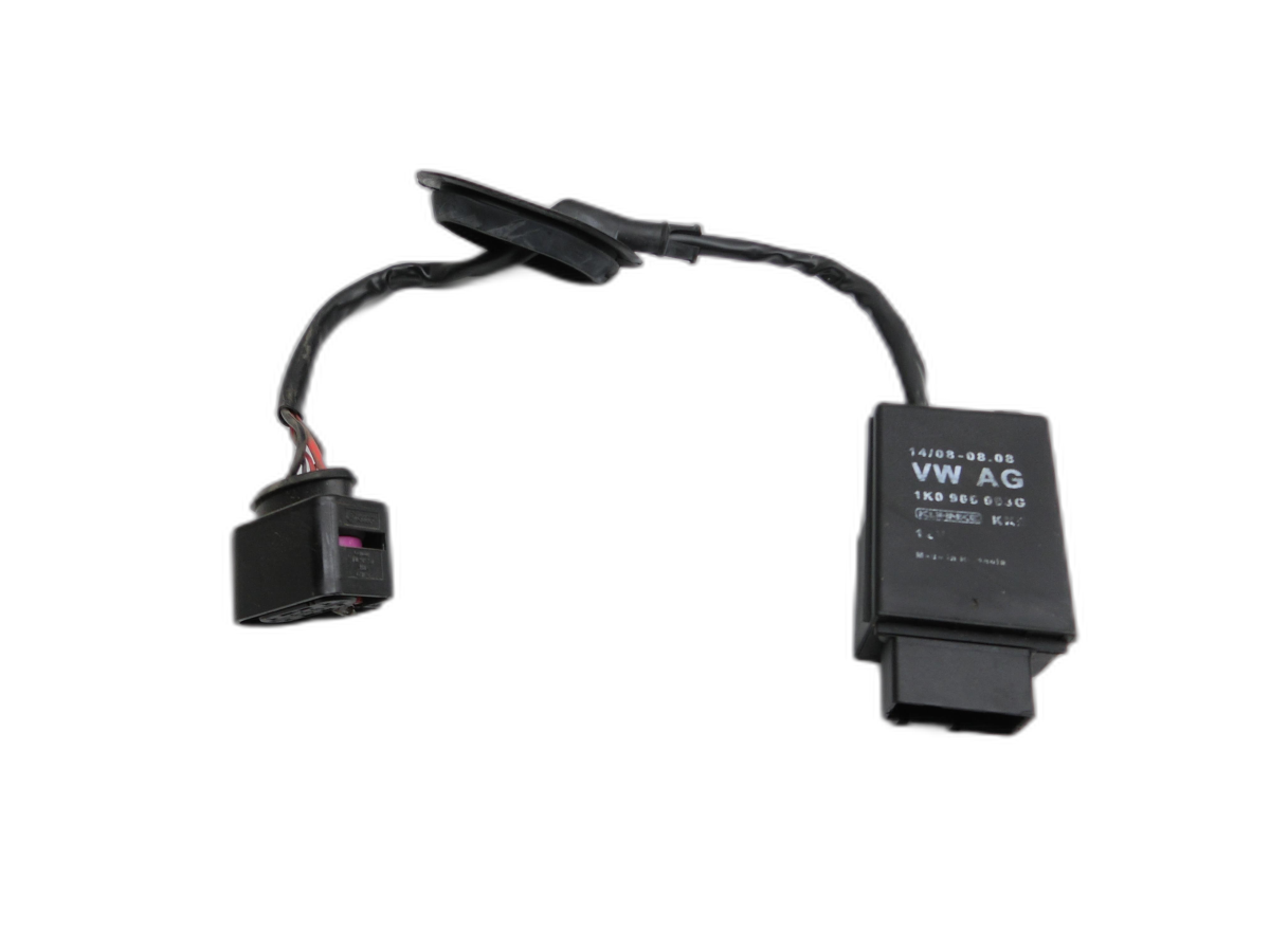 VW Golf CC 517 11-16 Steuergerät ECU Modul für Kraftstoffpumpe  - Bild 1