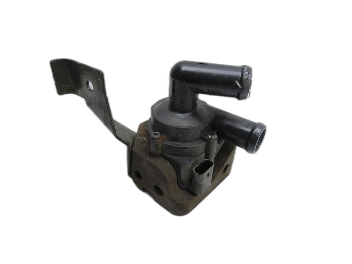 BMW F11 525d 10-14 2,0d 142KW Umwelzpumpe Wasserpumpe Zusatzwasserpumpe - Bild 1