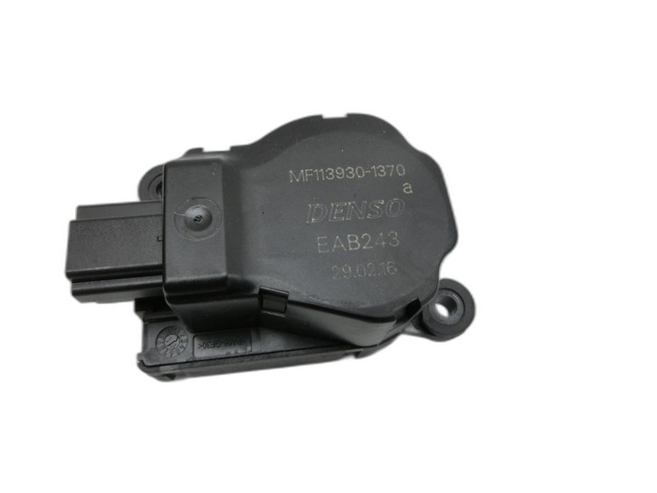 Jaguar XF X260 15-20 Luftklappenstellmotor Stellmotor Pos.3 Jaguar XF X260 15-20 20.06.2017 MF113930-1370 EAB243... Bild 1