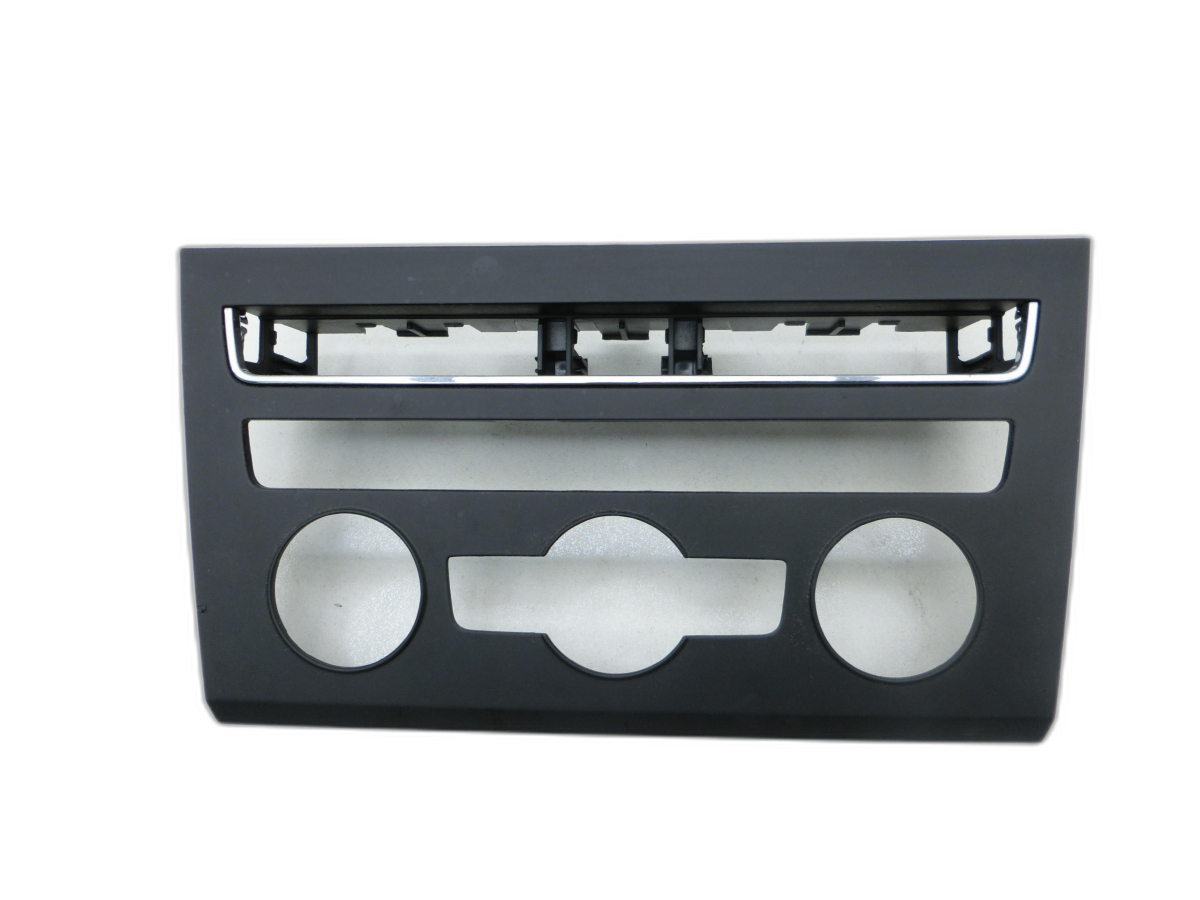 Cover mounting frame for RADIO Seat Leon III 5F 12-16 - Bild 1