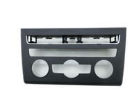 Seat Leon III 5F 12-16 Blende Einbaurahmen für Radio Seat Leon III 5F 12-16 12.06.2014 5F0858060C 5F0858060A... Vorschau 1