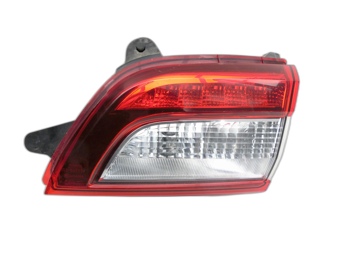 Subaru Outback V BS 15-21  Rückleuchte Heckleuchte für Klappe Innen Rechts  - Bild 1