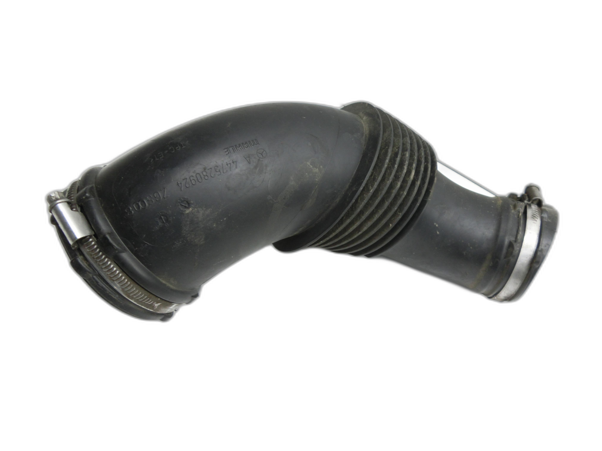 Mercedes W447 W640 Vito 14-19 CDI 1,6 84KW Ansaugrohr Ladeluftschlauch Luftschlauch Pos.2  - Bild 1