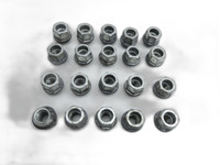 Opel Astra J 12-15 Satz Radmuttern Muttern Radbolzen Opel Astra J 12-15 09.12.2014 gebraucht Vorschau 1