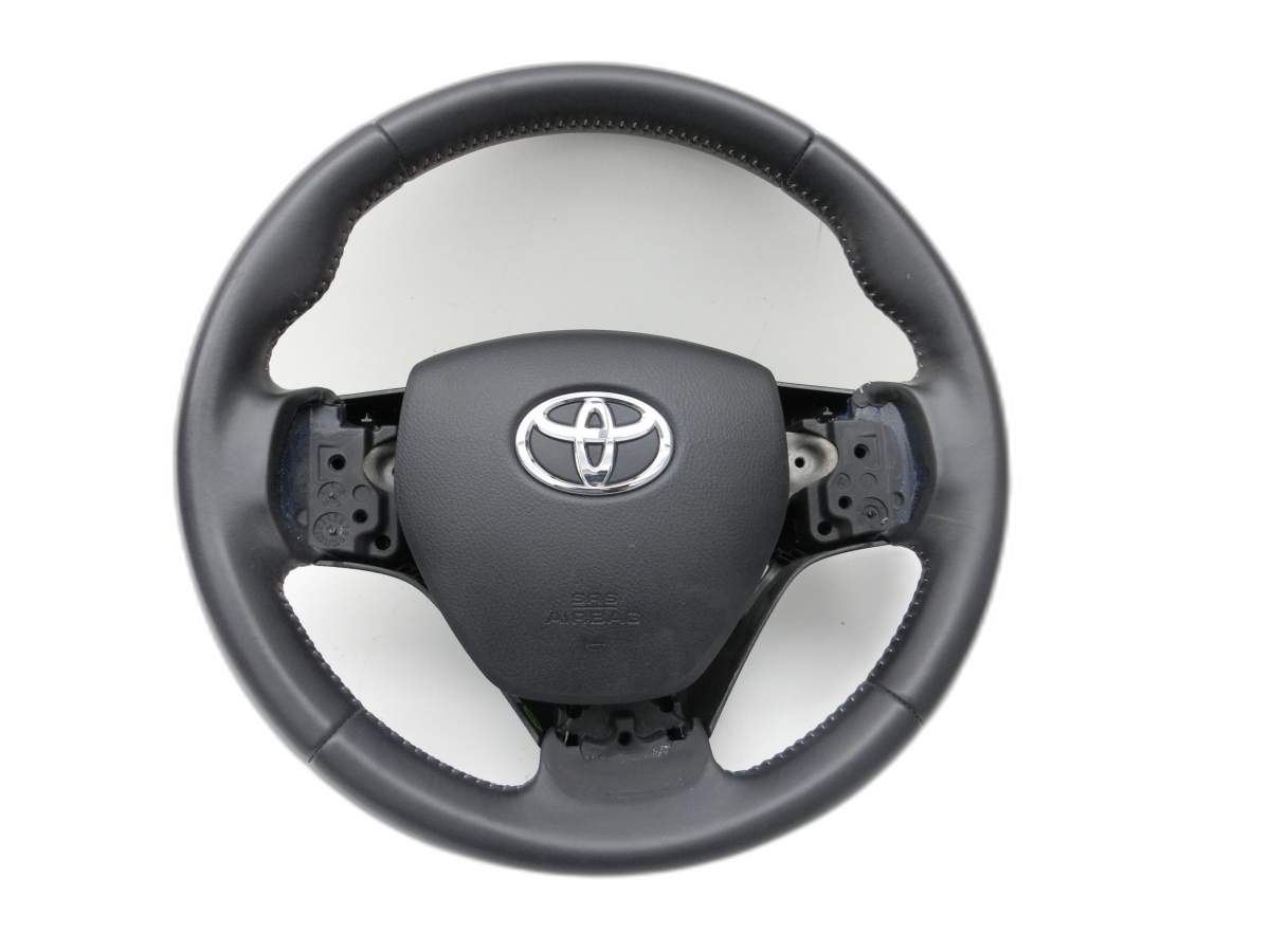 Toyota Auris II E18 15-19 Lenkrad Airbaglenkrad  - Bild 1
