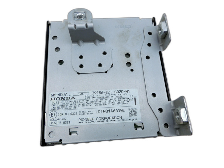 Honda CRZ ZF1 10-13 Verstärker Endstufe für Soundsystem  - Bild 1