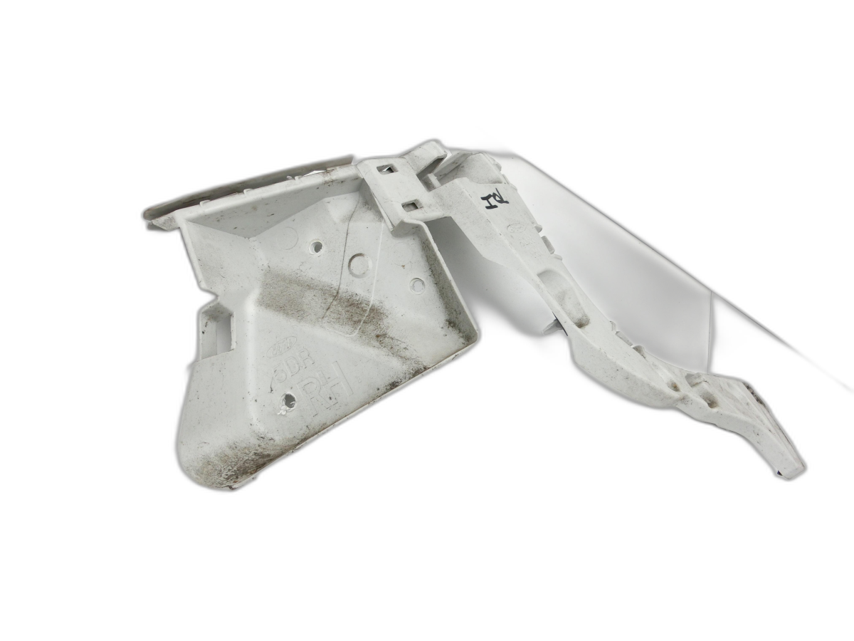 Ford Focus III 14-18 5T Halter Träger Aufnahme Führung für Stoßstange Rechts Hinten  - Bild 1