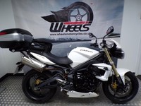 2012 TRIUMPH STREET TRIPLE 675 WITH TOP BOX