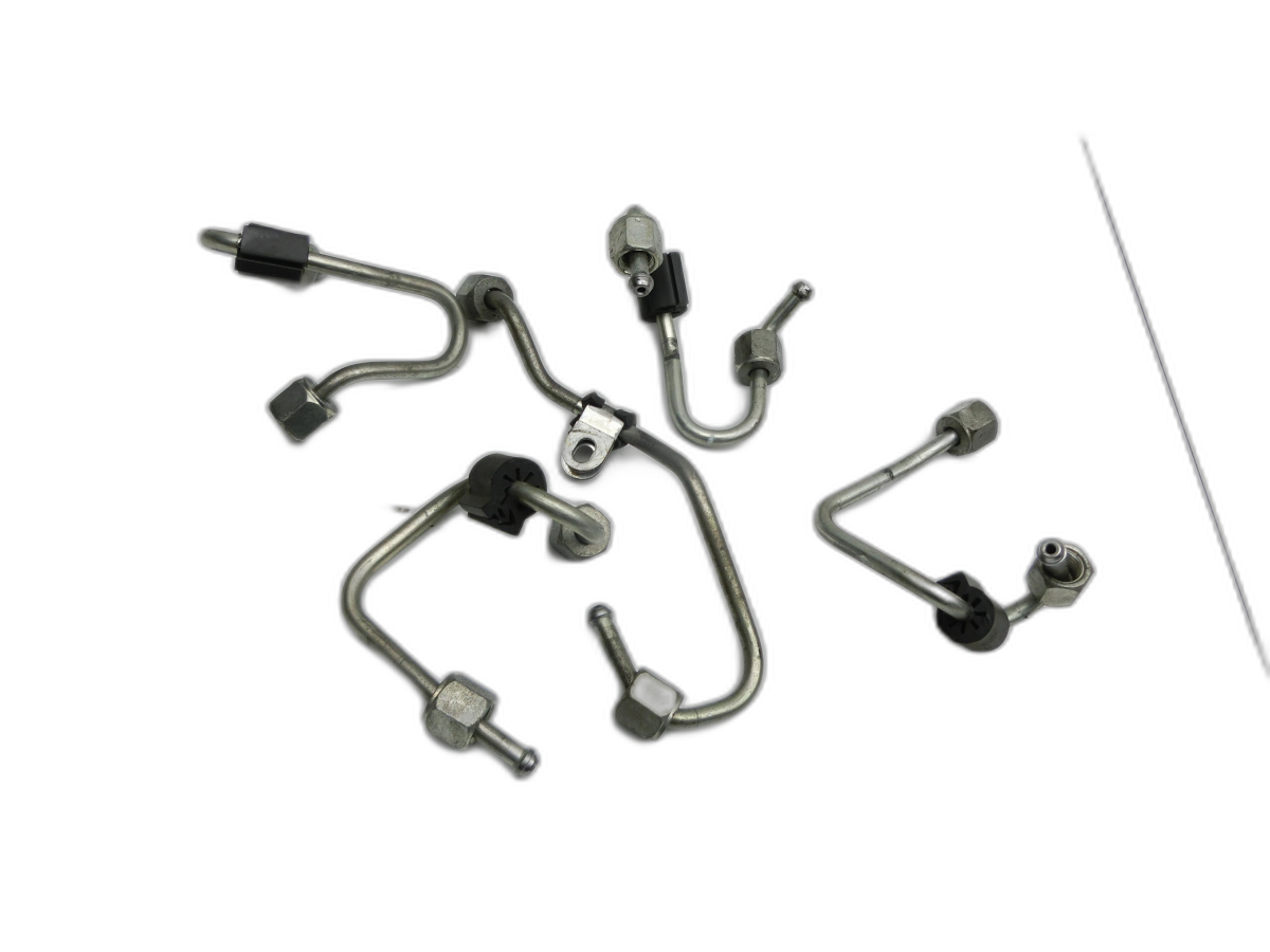 VW Golf Plus 5M 08-14 TDI 1,6 77KW Hochdruck Leitung Kraftstoffleitung  - Bild 1