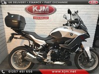 BMW F900 XR, 2022/72, JUST 3,155 MILES WITH FSH AND 3 BOX LUGGAGE, SAT NAV