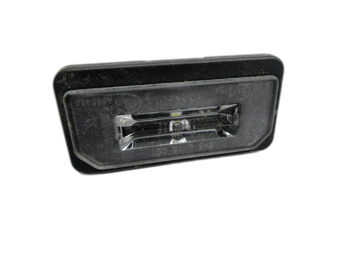 Tesla Model X 90D 15-21  Kennzeichenleuchte  - Bild 1