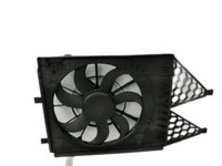 VW Polo V 6R 08-14 TDI 1,2 55KW Lüfter Ventilator f. Kühler VW Polo V 6R 08-14 15.06.2010 gebraucht Vorschau 1
