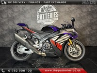 Aprilia RSV4 Factory