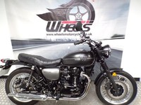 2021 KAWASAKI W800 CLASSIC RETRO LOW MILEAGE