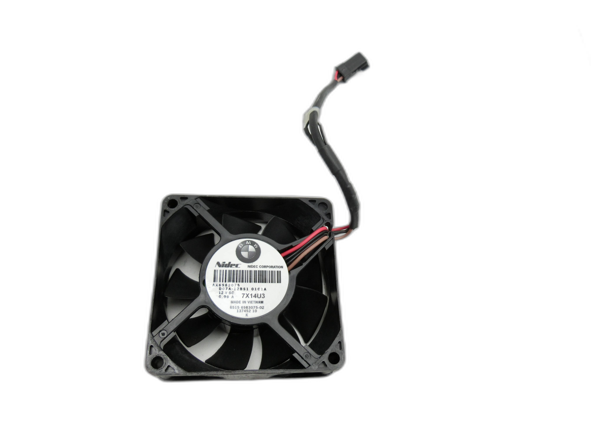 BMW F06 640d 12-18 3,0 230KW Nidec Lüfter Gebläse Verstärker 12V DC 0,09A  - Bild 1
