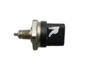 Mercedes E500 W212 09-13 4,7 300KW Railsensor Drucksensor Rechts Mercedes E500 W212 09-13 06.12.2011 0261545046... Vorschau 1