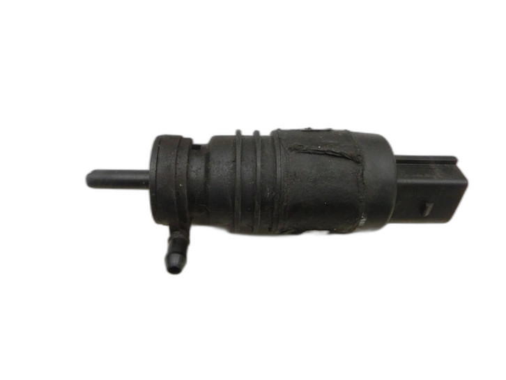 Audi A8 4E QU 02-06 Waschwasserpumpe Wischwasserpumpe Waschpumpe Vorne  - Bild 1