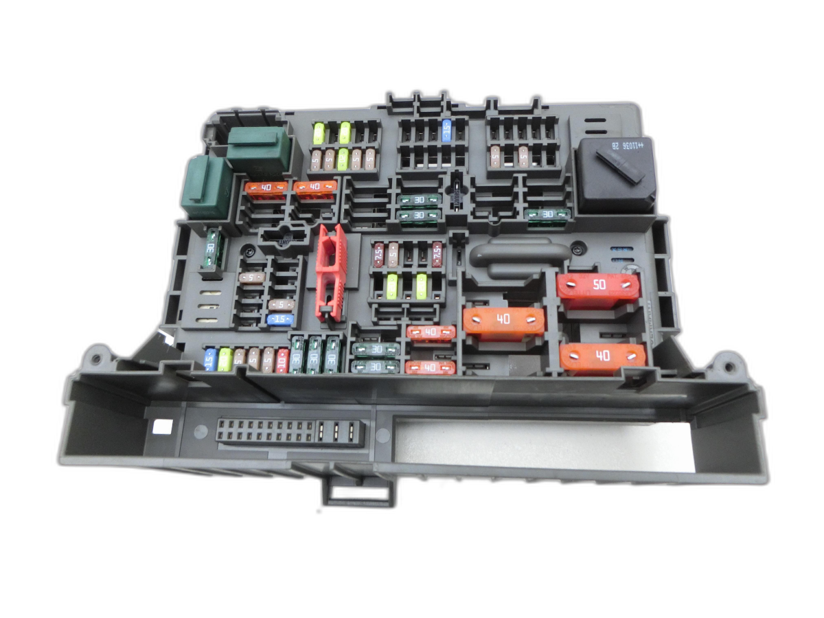 BMW X1 E84 X18D 09-12 2,0 105KW Sicherungskasten Zentralelektrik  - Bild 1