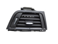 BMW 320d F31 12-15 Luftdusche Luftdüse Rechts BMW 320d F31 12-15 21.12.2012 9218550 64229218550 gebraucht Vorschau 1