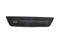 BMW F01 750iX 08-12 Schaltereinheit für Totwinkelassistent BMW F01 750iX 08-12 09.06.2011 9220065-01 90120-645... Vorschau 1