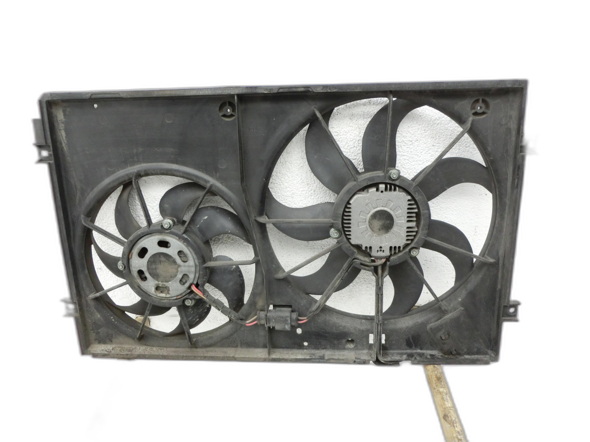 Audi A3 8P 04-08 TDI 1,9 77KW Lüfter Ventilator f. Kühler  - Bild 1