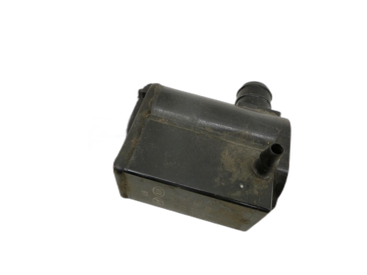 Hyundai I20 PB 12-14 Waschwasserpumpe Wischwasserpumpe Waschpumpe Vorne  - Bild 1