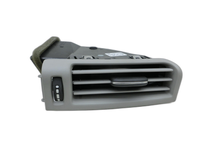 Volvo V60 I D3 10-13 Luftdusche Luftdüse Rechts Mitte  - Bild 1