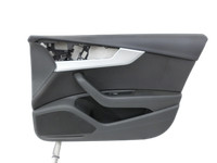 Audi A4 8W B9 15-19 Kombi Türverkleidung Türpappe Rechts Vorne Audi A4 8W B9 15-19 08.08.2017 8W0867104A 8W0867112... Vorschau 1
