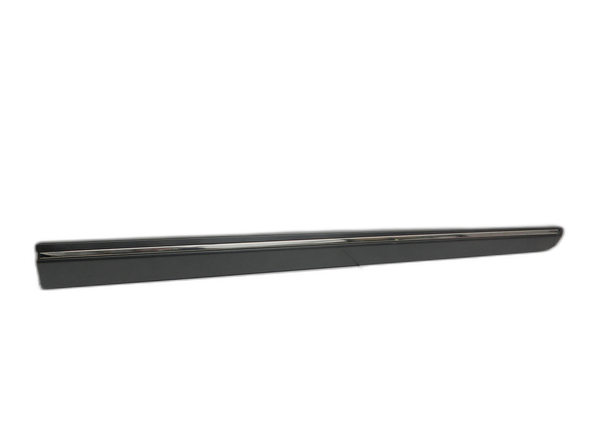 Mercedes W245 B200 08-11  Türleiste Beplankung Rechts Vorne 787 - Bild 1
