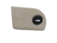 Maserati Ghibli M157 13-24 Schalter Taster für Heckklappe Öffner Maserati Ghibli M157 13-24 15.06.2016 gebraucht Vorschau 1