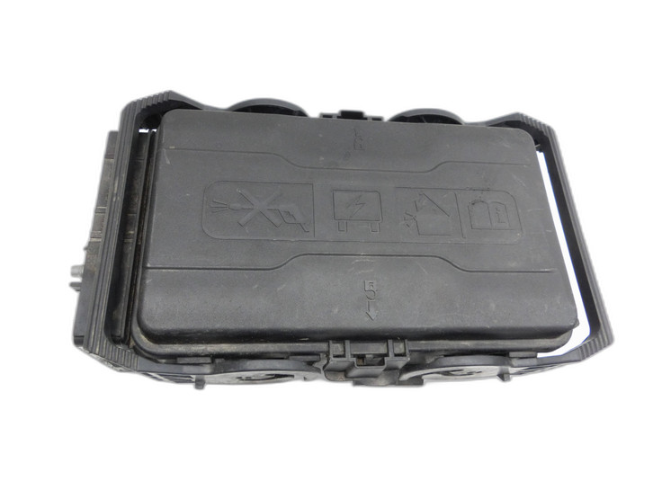 Opel Insignia B Z18 17-20 CDTi 1,6 100KW Sicherungskasten Zentralelektrik  - Bild 1