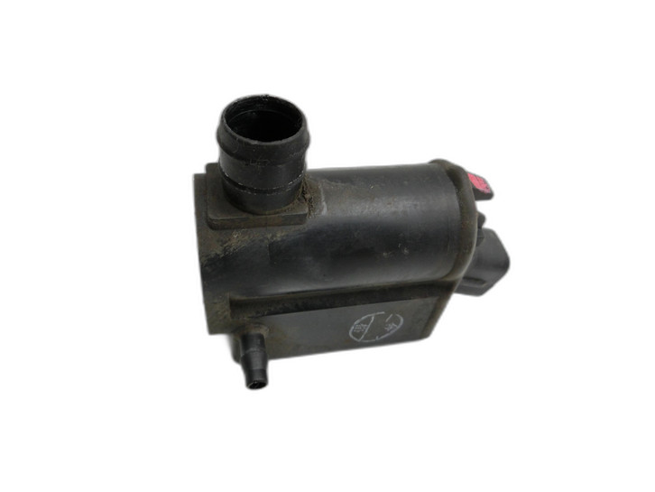 Hyundai I20 PB 08-12 Waschwasserpumpe Wischwasserpumpe Waschpumpe Vorne  - Bild 1