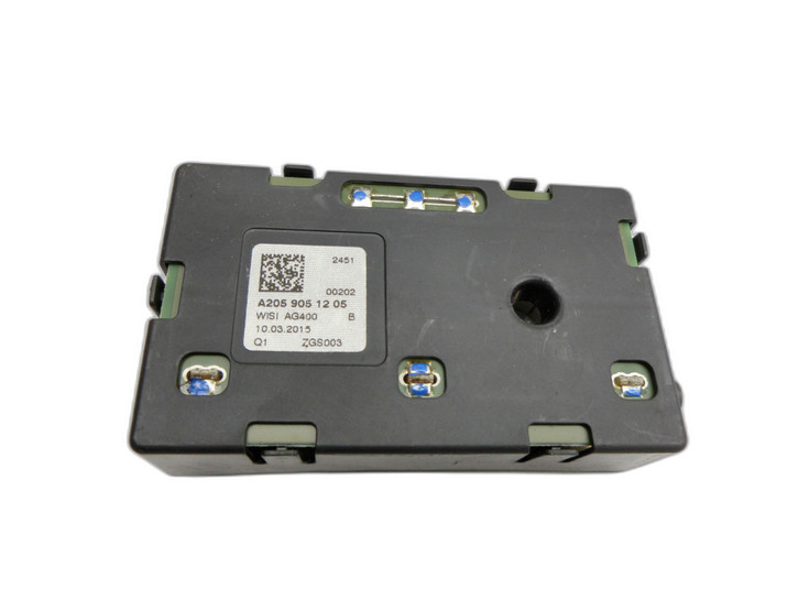 Mercedes S205 W205 14-18 Antennenverstärker Weiche Antenne Signal Verstärker Mercedes S205 W205 14-18 16.04.2015... Bild 1
