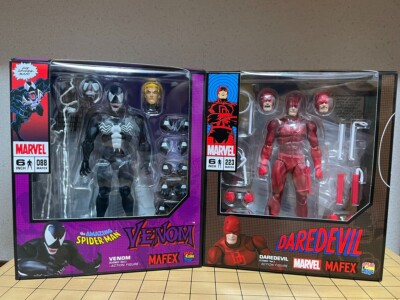 MAFEX No.088 Venom & No.223 Daredevil Comic Ver. Action Figures by Medicom Toy