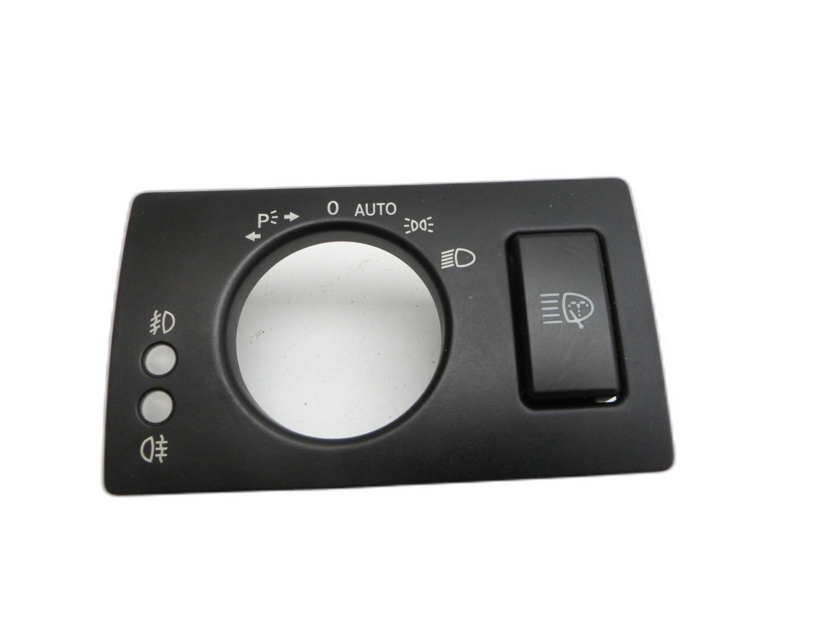 Mercedes W245 B200 05-08 Blende Einbaurahmen für Lichtschalter - Bild 1