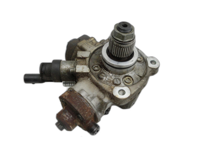 VW Touareg 7P 10-14 3,0 180KW Einspritzpumpe Hochdruckpumpe VW Touareg 7P 10-14 11.10.2011 0445010642 059130755BG... Bild 1
