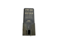 VW Amarok 2H 10-16 Relais Glühzeit Steuergerät SG VW Amarok 2H 10-16 06.04.2011 038907281D 038907281 0522120504... Vorschau 1