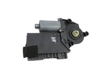 Porsche Cayenne 9PA 955 02-07 Fensterhebermotor Rechts Hinten Porsche Cayenne 9PA 955 02-07 23.06.2005 7L0959794A... Vorschau 1