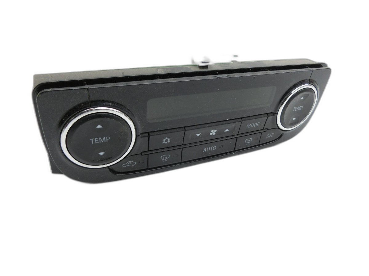 Mitsubishi Outlander III Bedienteil Bedienelement Heizung Klimabedienteil  - Bild 1