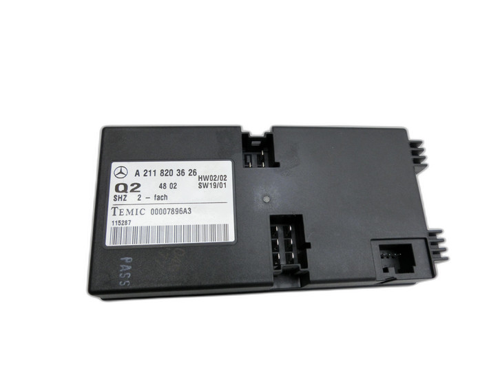 Mercedes W211 E200 02-06 Steuergerät ECU Modul Sitz Sitzheizung SG Mercedes W211 E200 02-06 27.02.2003 A2118203626... Bild 1