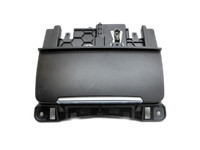 Audi A5 8F Cabrio 09-12 Aschenbecher Ascher mit Zigarettenanzünder Audi A5 8F Cabrio 09-12 25.08.2011 8K0857951C... Vorschau 1